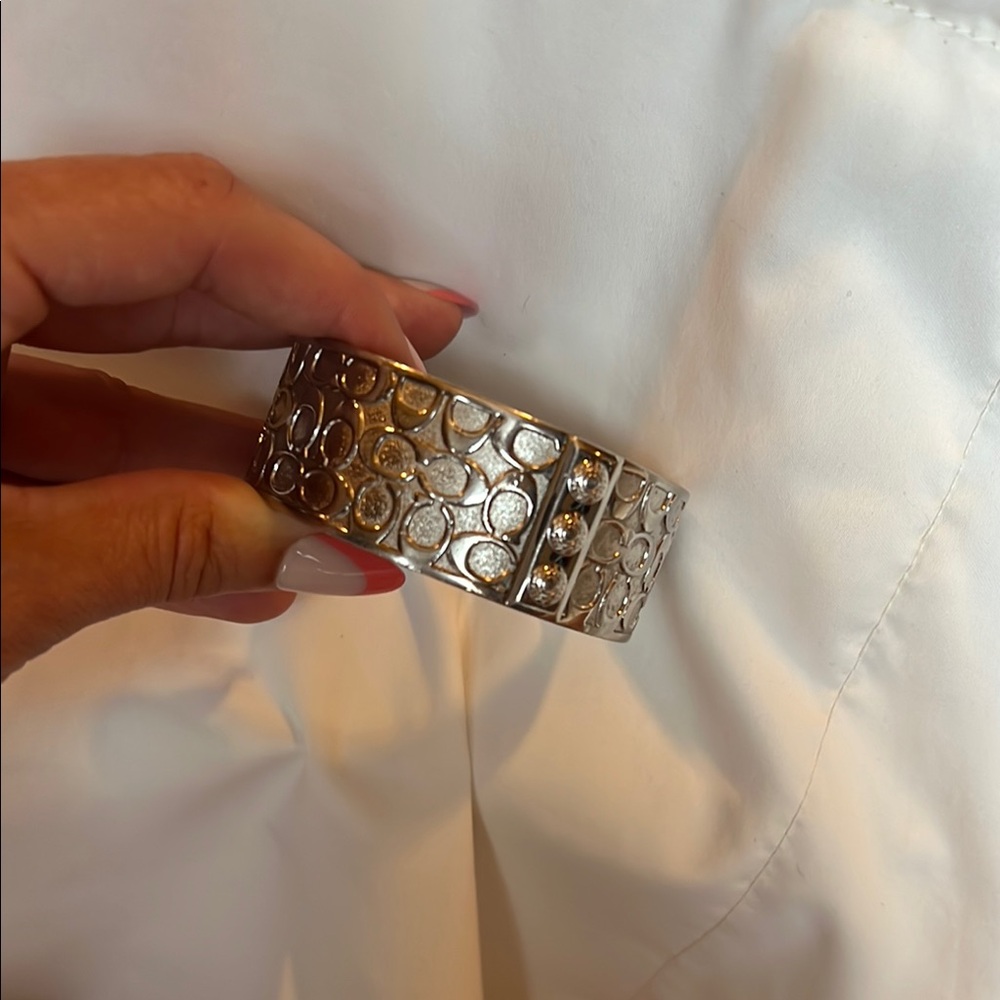 Coach Silver Bracelet Elegant Textured Design